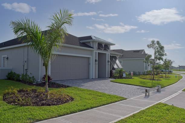 Best Driveway Paving Contractor  in Johnston, IA